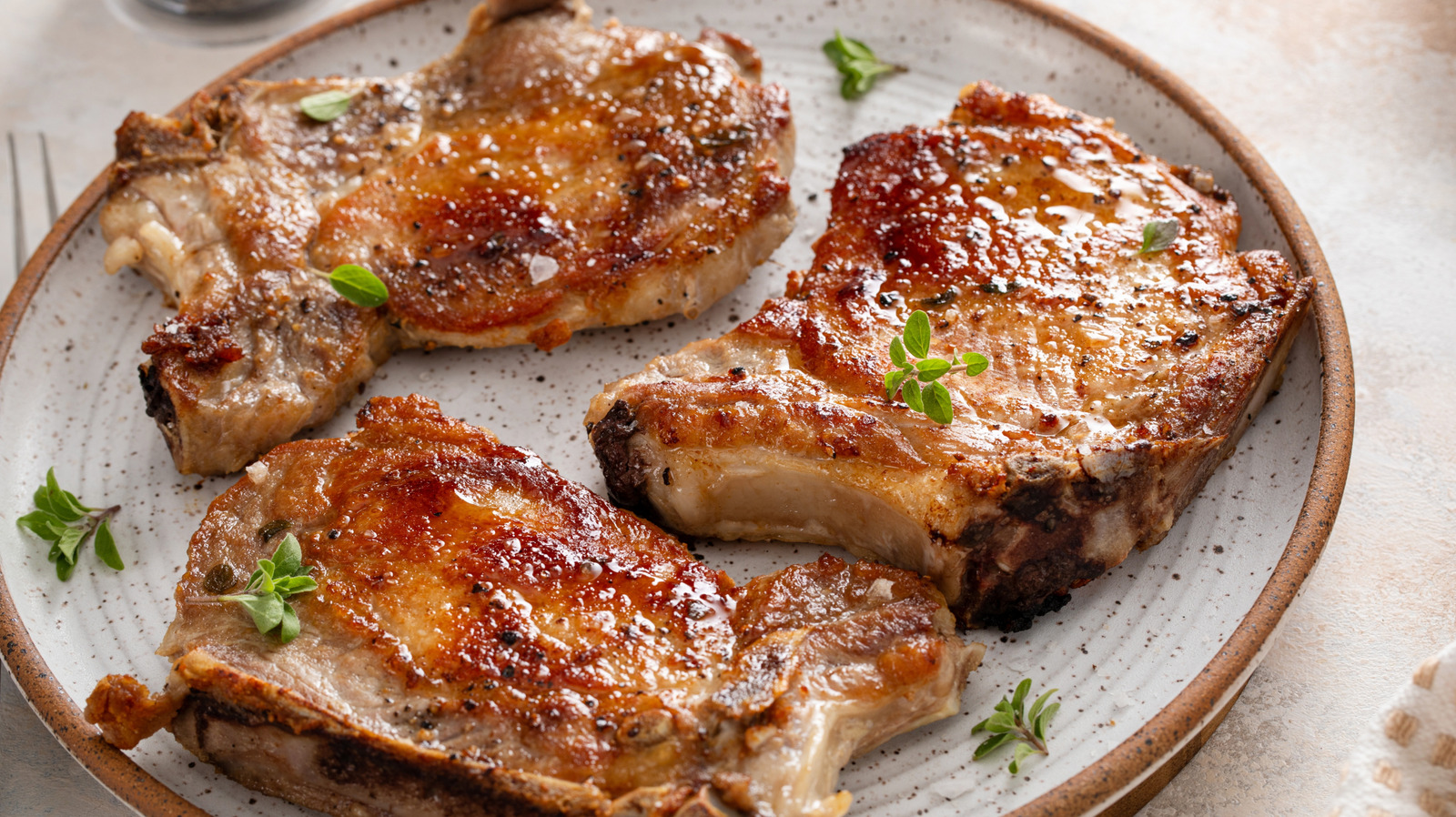Get Juicy Slow Cooker Pork Chops Every Time: Weeknight Perfection